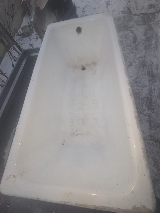 Vând cadă de fonta