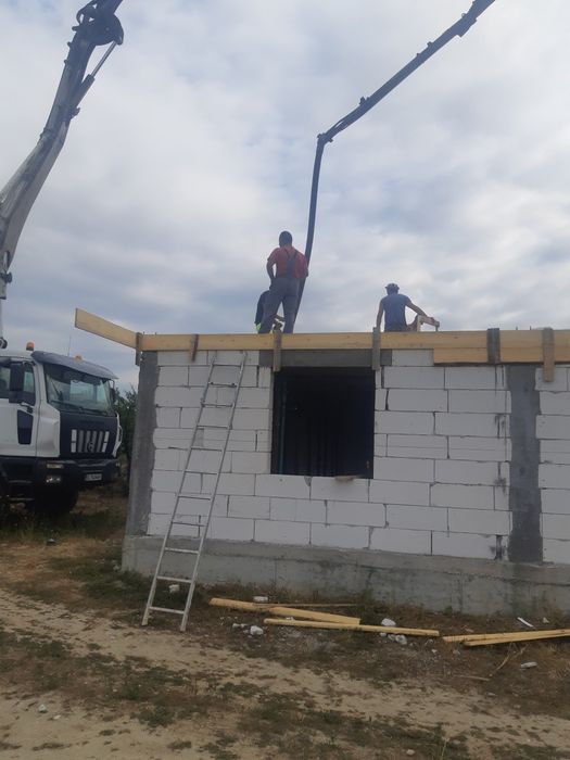 Casa la roșu renunțare proiect,,.pentru mai multe detalii 0755627407