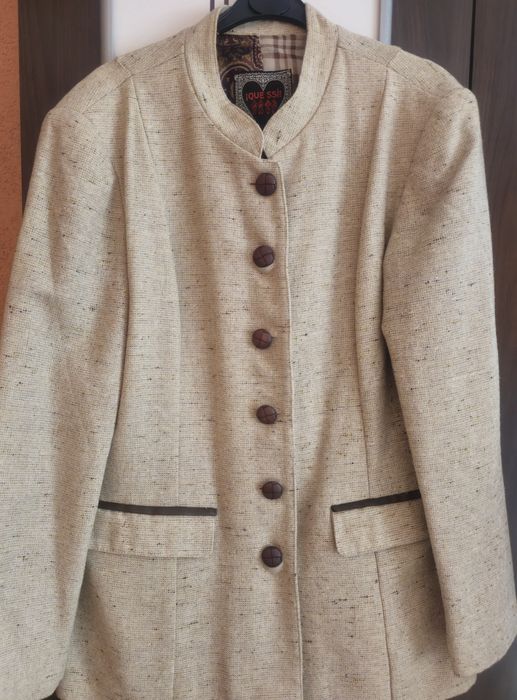 Costum bej femei, mărimea 40