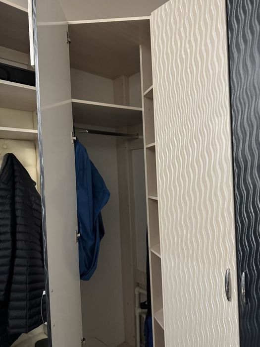 Продам прихожую