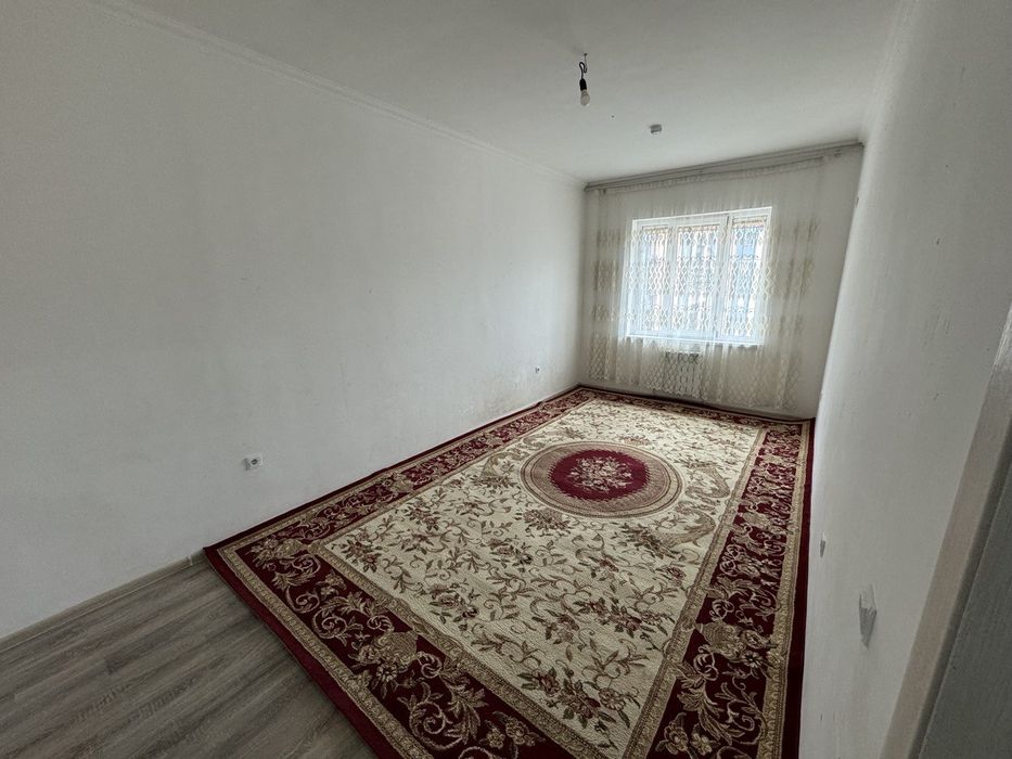 Янги хаёт тумани, Янги дархонда 2 хонали уй оилага арендага берилади.