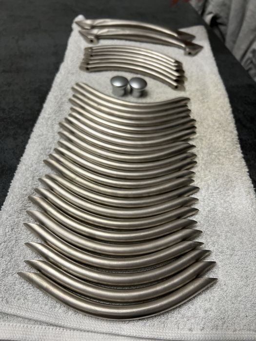 Дръжки за шкафче