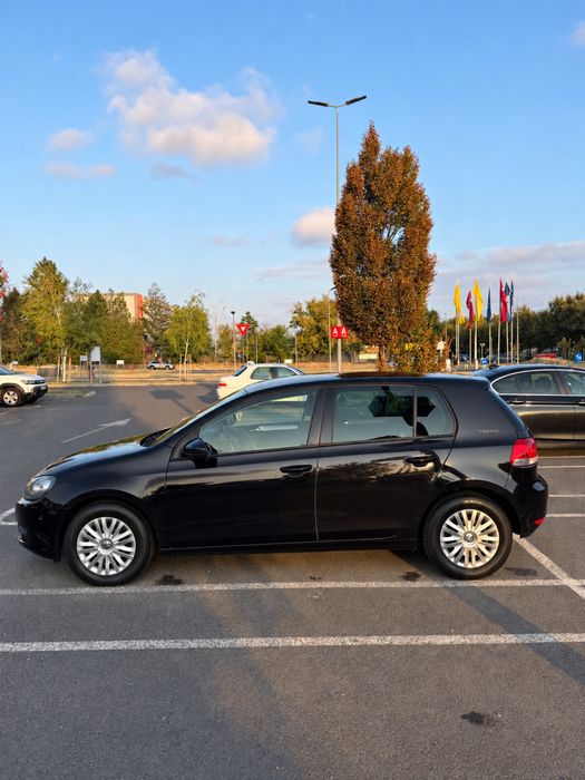VOLKSWAGEN Golf 2010 — imagine 2