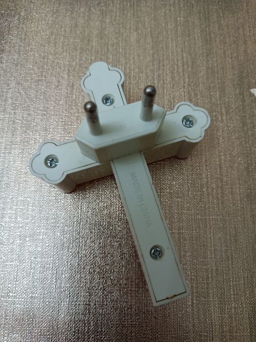 Светещ кръст червен/розов 220v