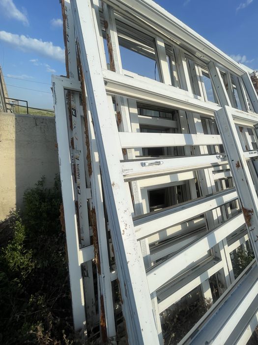 Бу пластиковые окны со стеклами