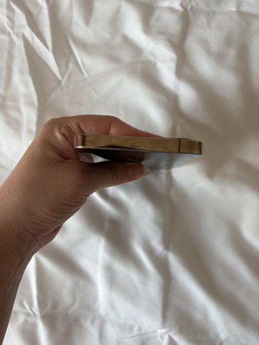 Продаю iPhone 12 pro