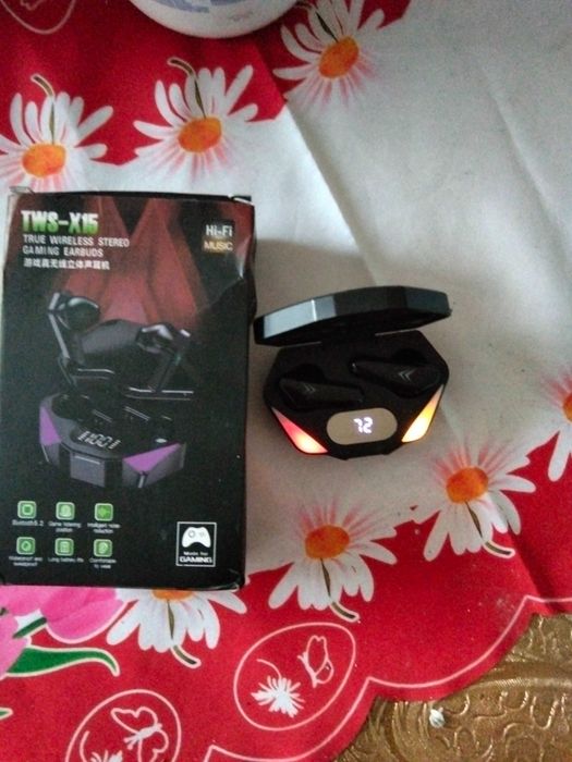 Геймърски безжични слушалки TWS X15 с LED дисплей