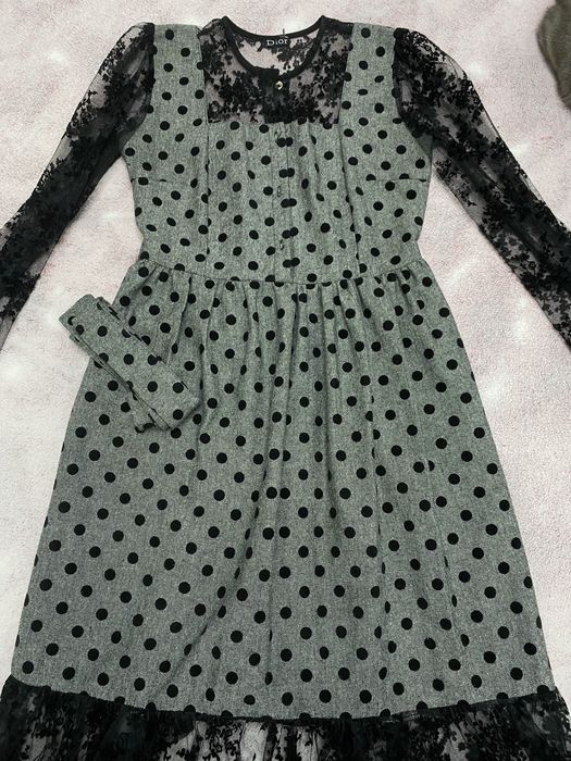 Продам платья 42 -48размер