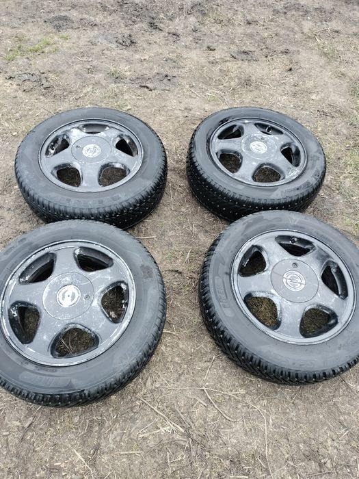 De vânzare cauciucuri aproape noi