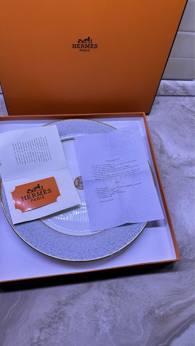 продам блюда Hermes