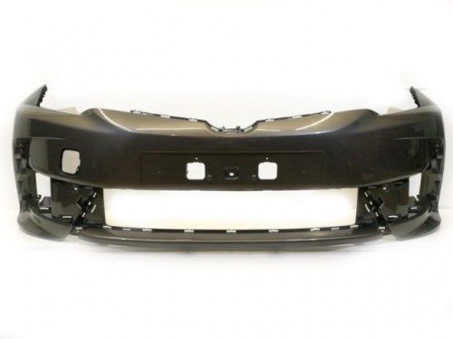 Бампер передний на Toyota Corolla 17- Тойота Каролла Королла 17-