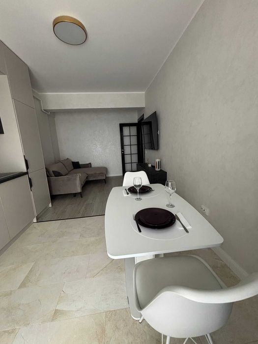 apartament 2 camere închiriere royal town