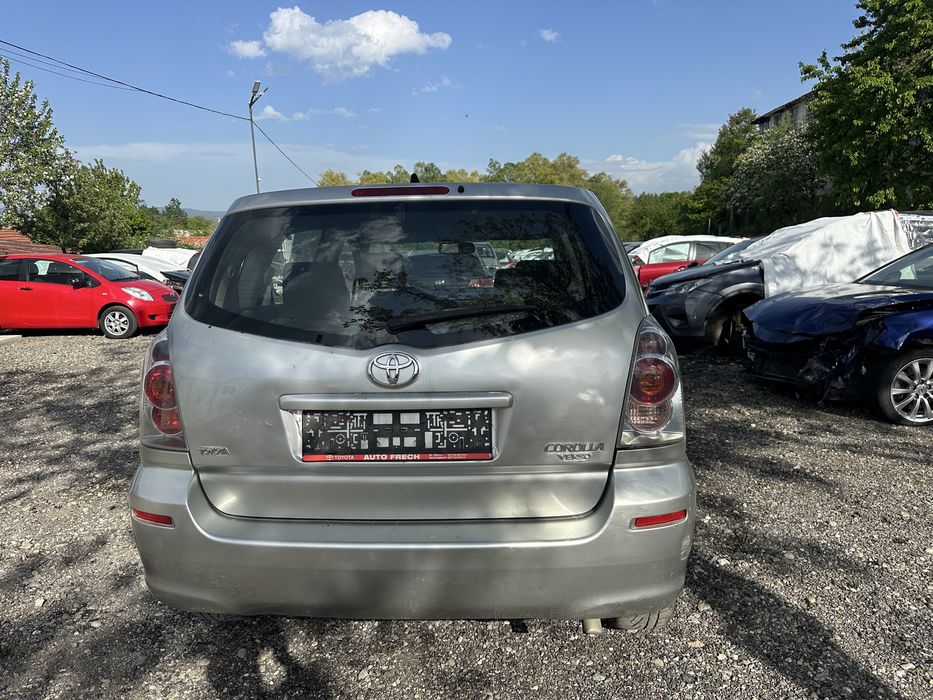 Toyota Corolla Verso Корола Версо На части 2.0 d4d 116кс