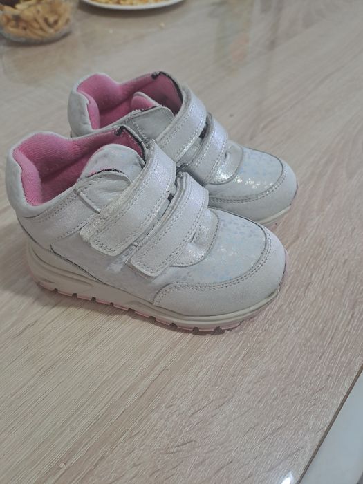 Обувь для девочки