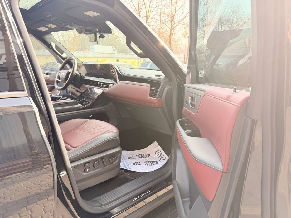 Infiniti QX80 autograhp 2025