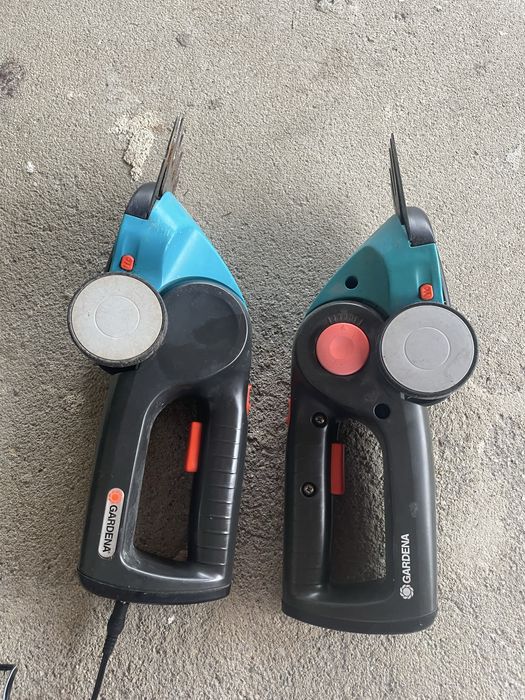 Foarfeca Gardena pentru gard viu/ flori