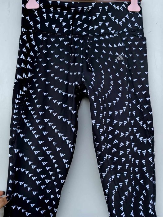 Adidas оригинален дамски клин нов Л размер