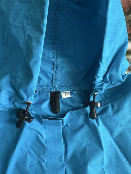 Продается новый дождевик для собаки