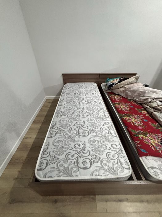 Продам 3 Кровати