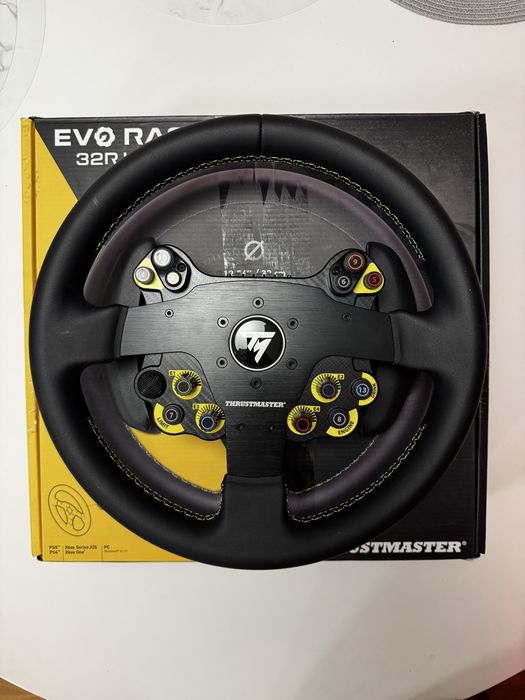 Volan Thrustmaster Evo Racing 32R