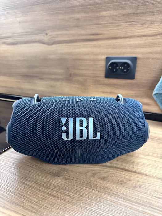 Продавам JBL XTREME 4 с Гаранция