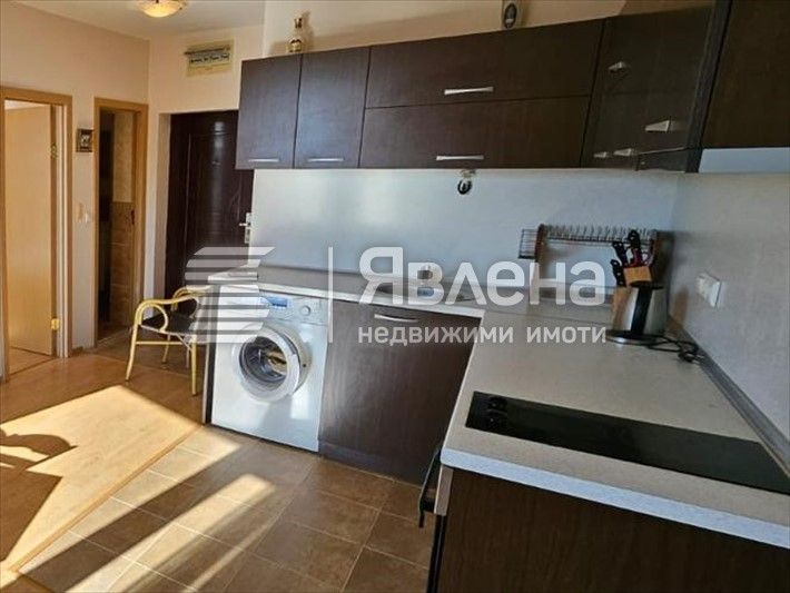 Продава се Двустаен апартамент в Бургас, Сарафово - 82 кв.м за 1208 €/кв.м - Снимка #4