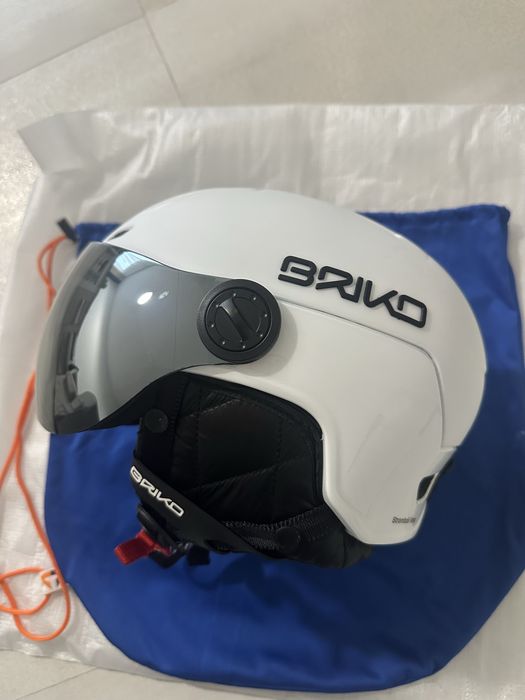 Каска за ски Briko