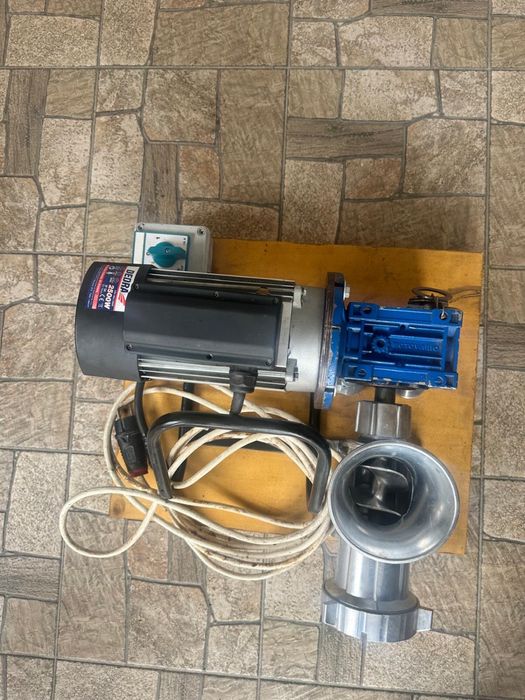 Masina tocat parne profesionala Nr.32