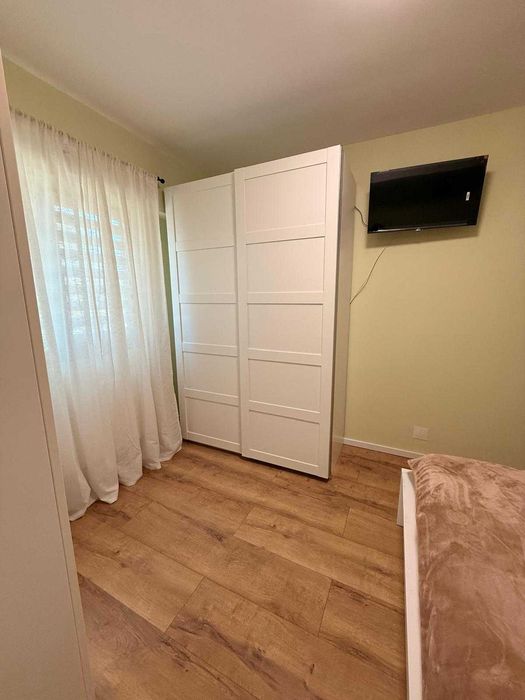 Nou pe piata! Apartament 2 camere, balcon, AC , loc de parcare, bloc nou- persoana fizica