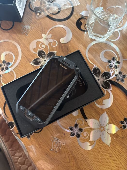 Telefon RugGear RG 750