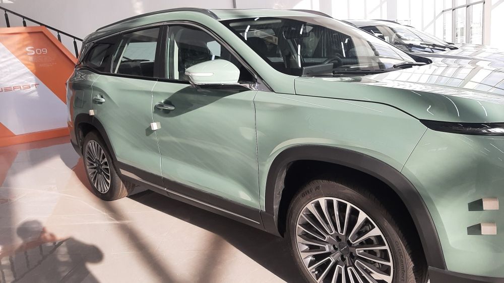 SOUEAST S09 Luxury Hybrid