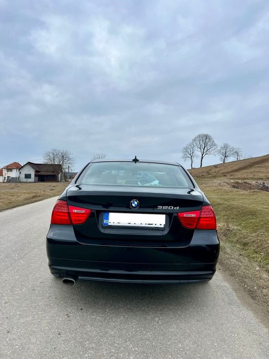 BMW Seria 3 2009 — imagine 2