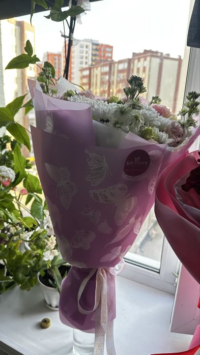 Продам цветы срочно