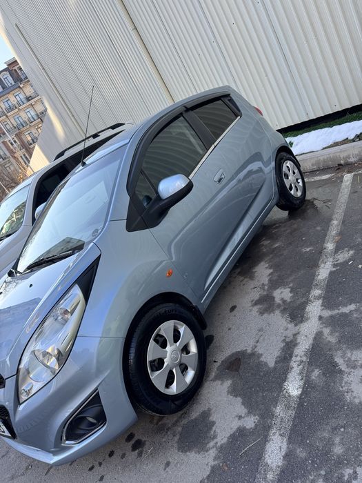 Spark 2010 yil 2 pazitsiya mehanika metan gazi bor