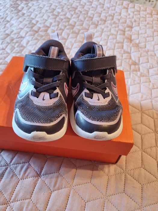 Маратонки Nike за момиче