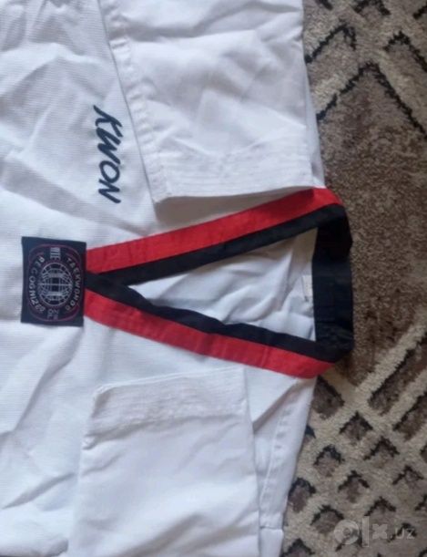 Taekwondo uchun forma