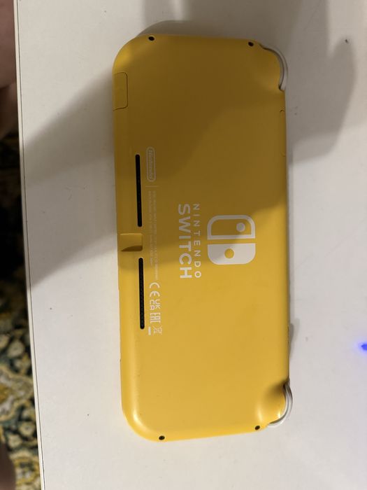 Nintendo switch lite желтый (прошитый с homebrew)