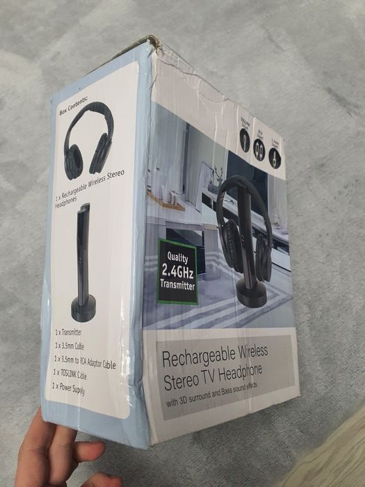 Vând casti Wireless pt TV.Pret 100 ron