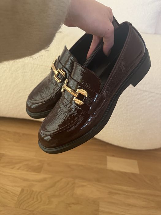 Обувки By Far, Vivaia, Zara, Jimmy Choo, Vagabond и още