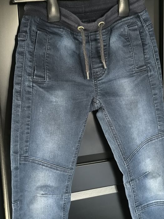 Dopodopo vesta si blugi  128 cm