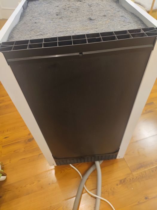 Посудомоечная машина DeLonghi