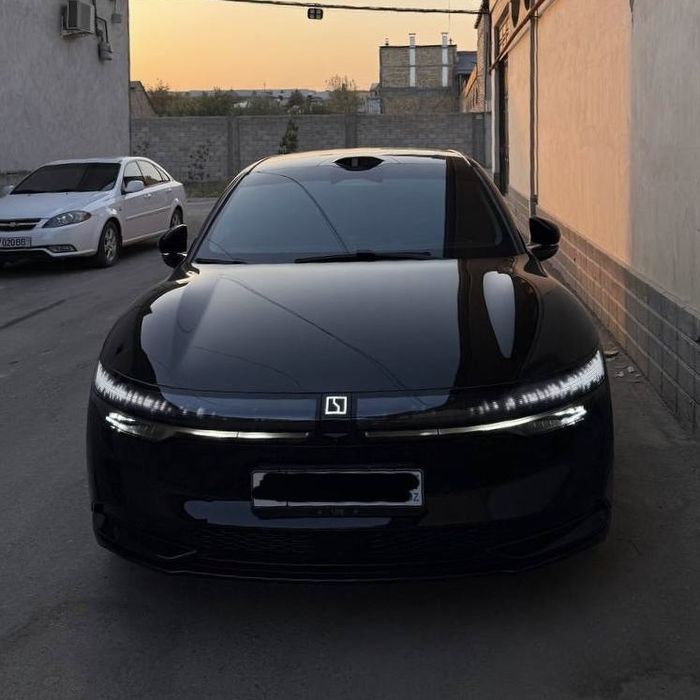 Zeekr 007 full 2 motor 2024