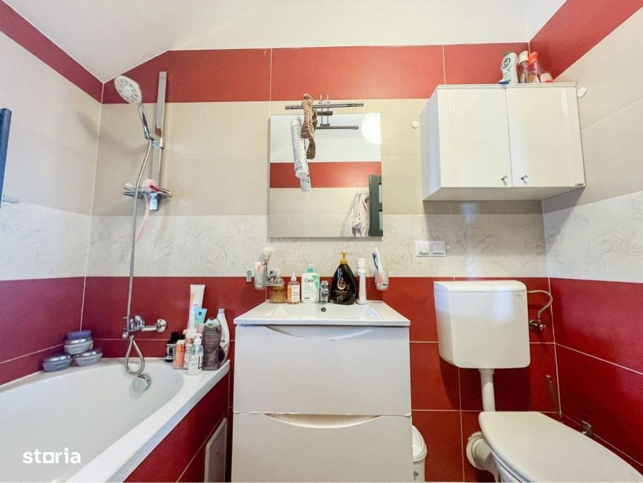 Apartament 4 camere | 2 bai | Intre Lacuri | FSEGA | Iulius | Parcare!