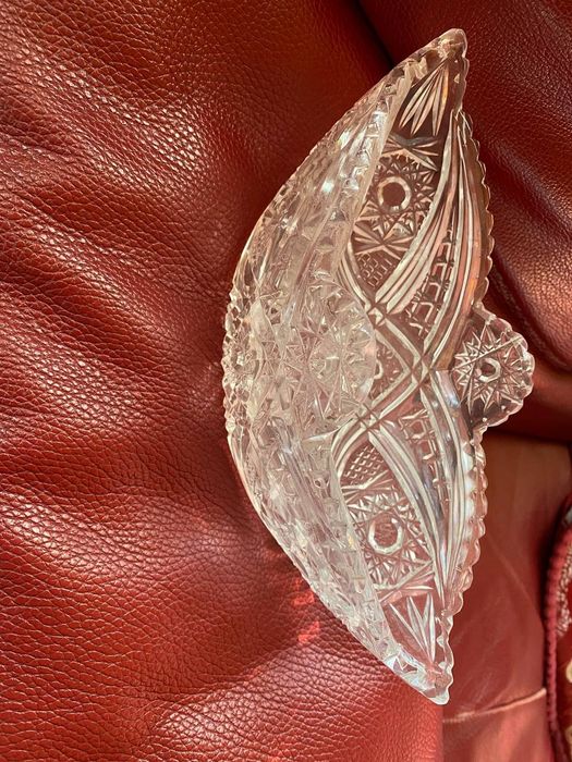 Продам хрустальные вещи.