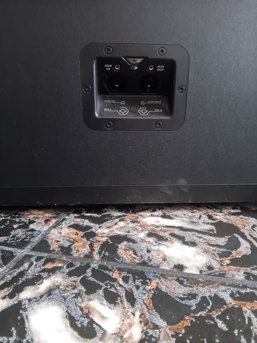 Vând boxă SOUNDBOKS perfect funcțională