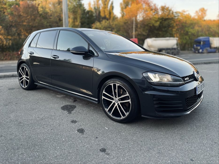 VOLKSWAGEN Golf 2014 — imagine 2