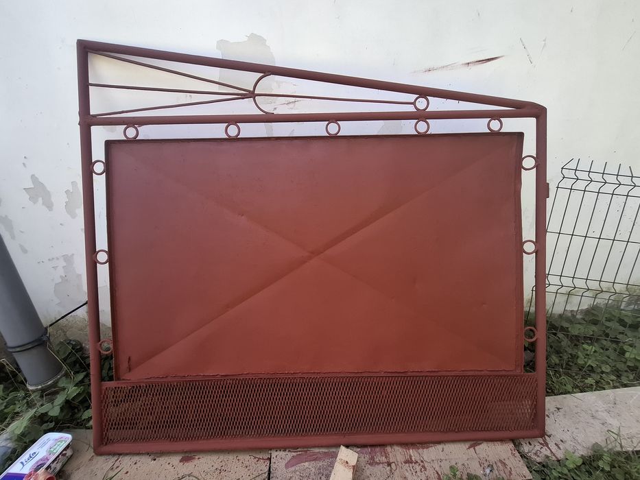 Set porți metalice - auto + pietonal , robuste și durabile din metal