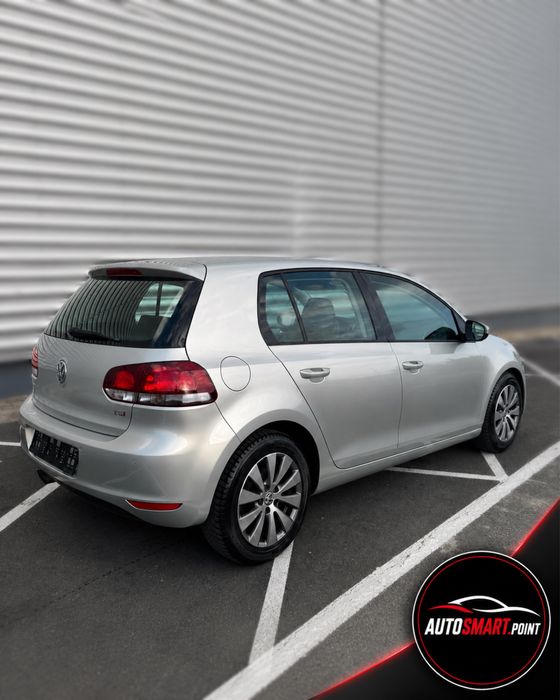 VOLKSWAGEN Golf 2010 — imagine 3