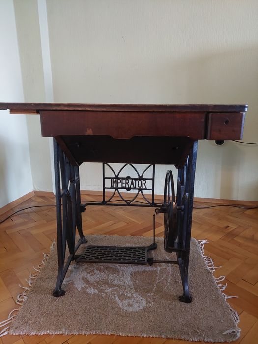 Крачна шевна машина Imperator