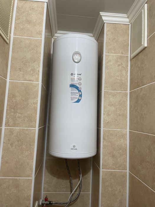 Продам 3 ком улучшенную  кв .